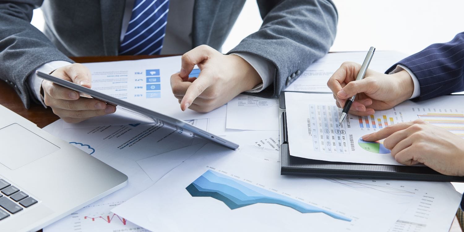 Salesforce solutions for Financial Institutions